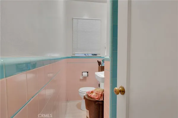 $1,350 | 30 North 1st Street, Unit 4, Alhambra, CA 91801