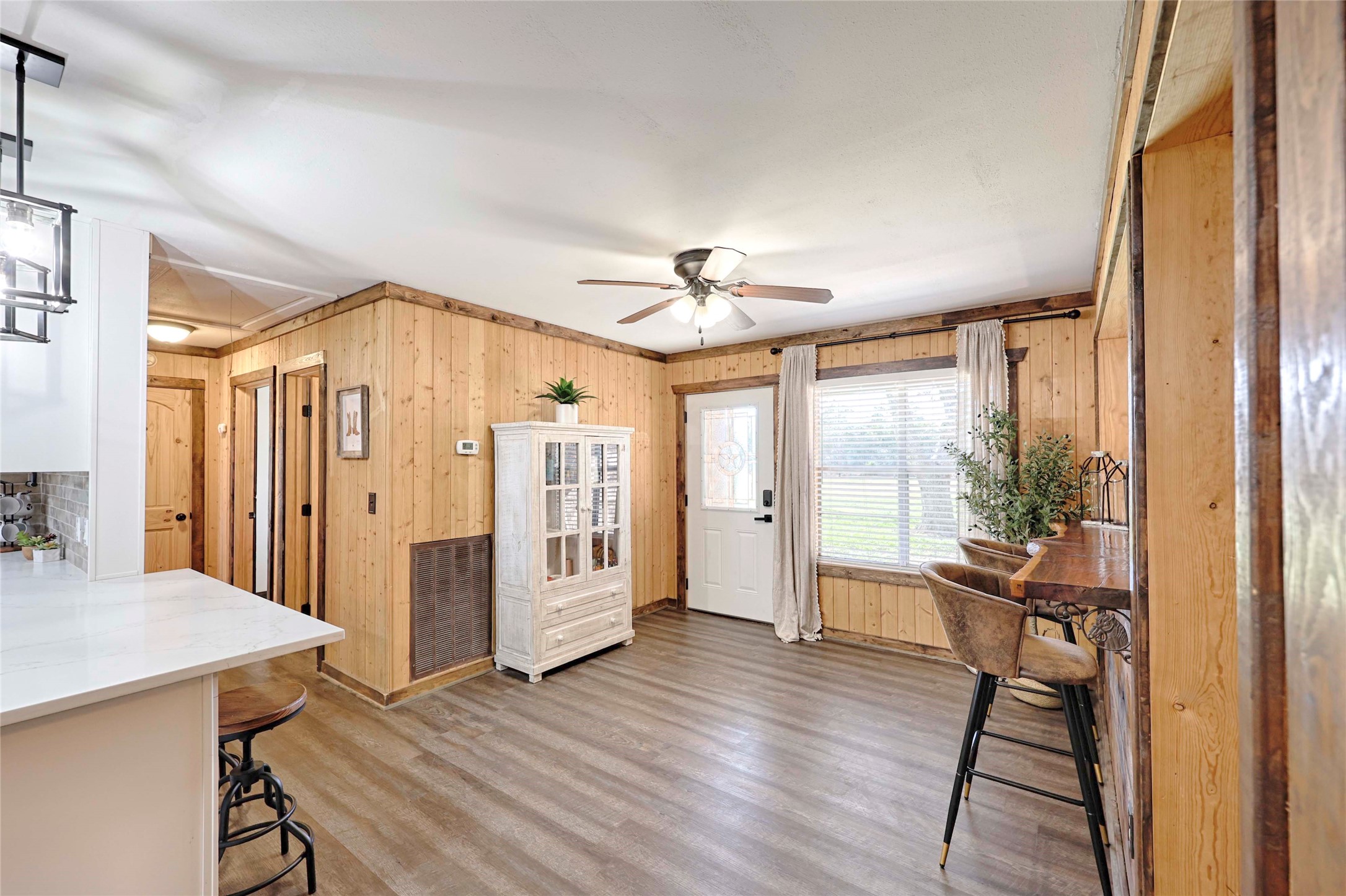 1055 County Road Weimar, TX 78962 - Photo 19 of 35 Gallery Image 19