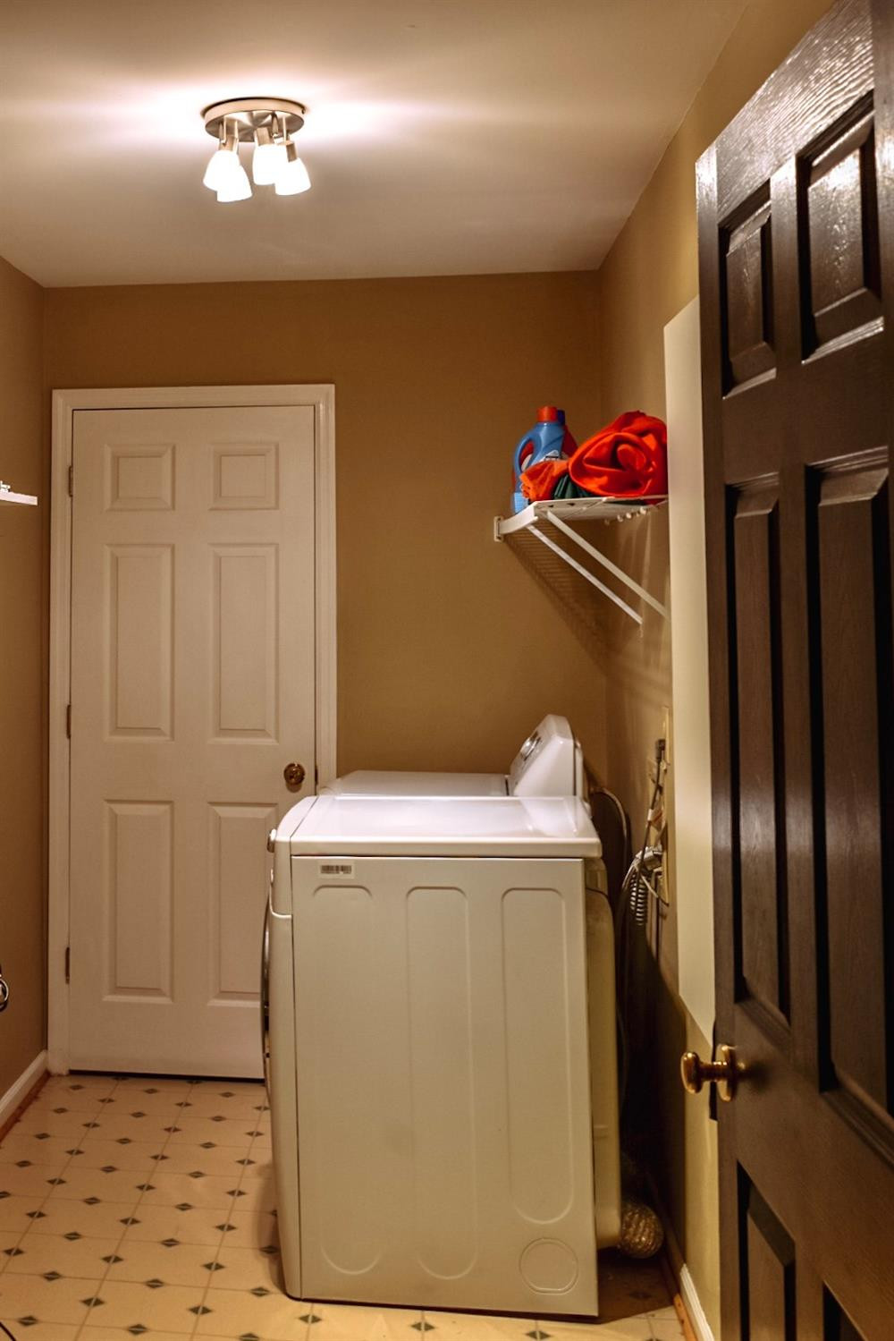 500 Ridgewater Court Lexington, KY 40515 - Photo 16 of 34 Listing Photo