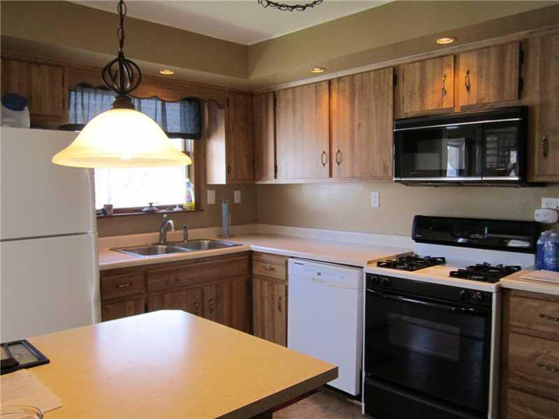 480 Kings Road Apollo, PA 15613 - Photo 8 of 23 Kitchen. Nicely updated kitchen- fresh and well lit with loads of storage!