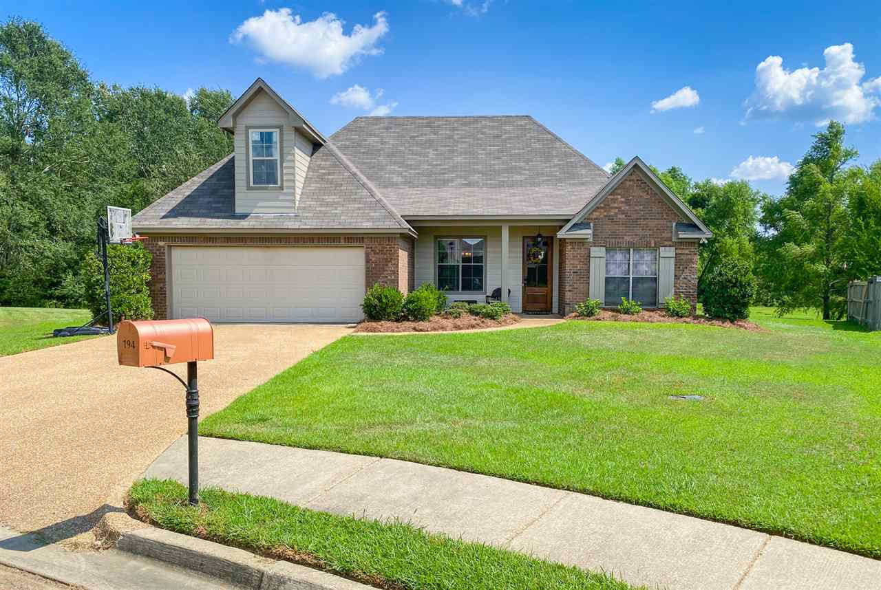 194 Bradfield Road Madison, MS 39110 - Photo 2 of 49 Photo 2