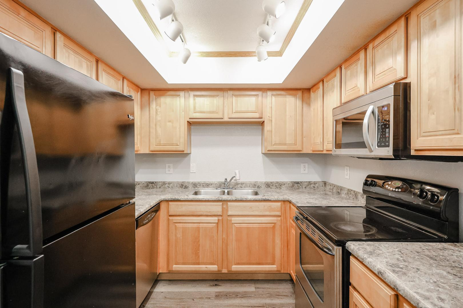 1340 North Recker Road, Unit 226 Mesa, AZ 85205 - Photo 3 of 30 Photo #3