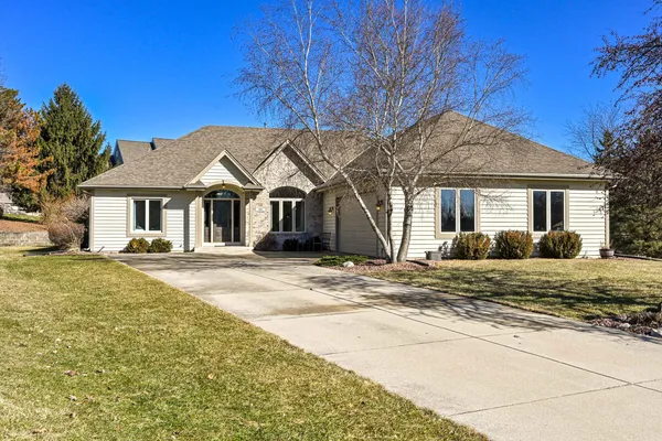 $695,000 | N21W26622 Cattail Court, Pewaukee, WI 53072