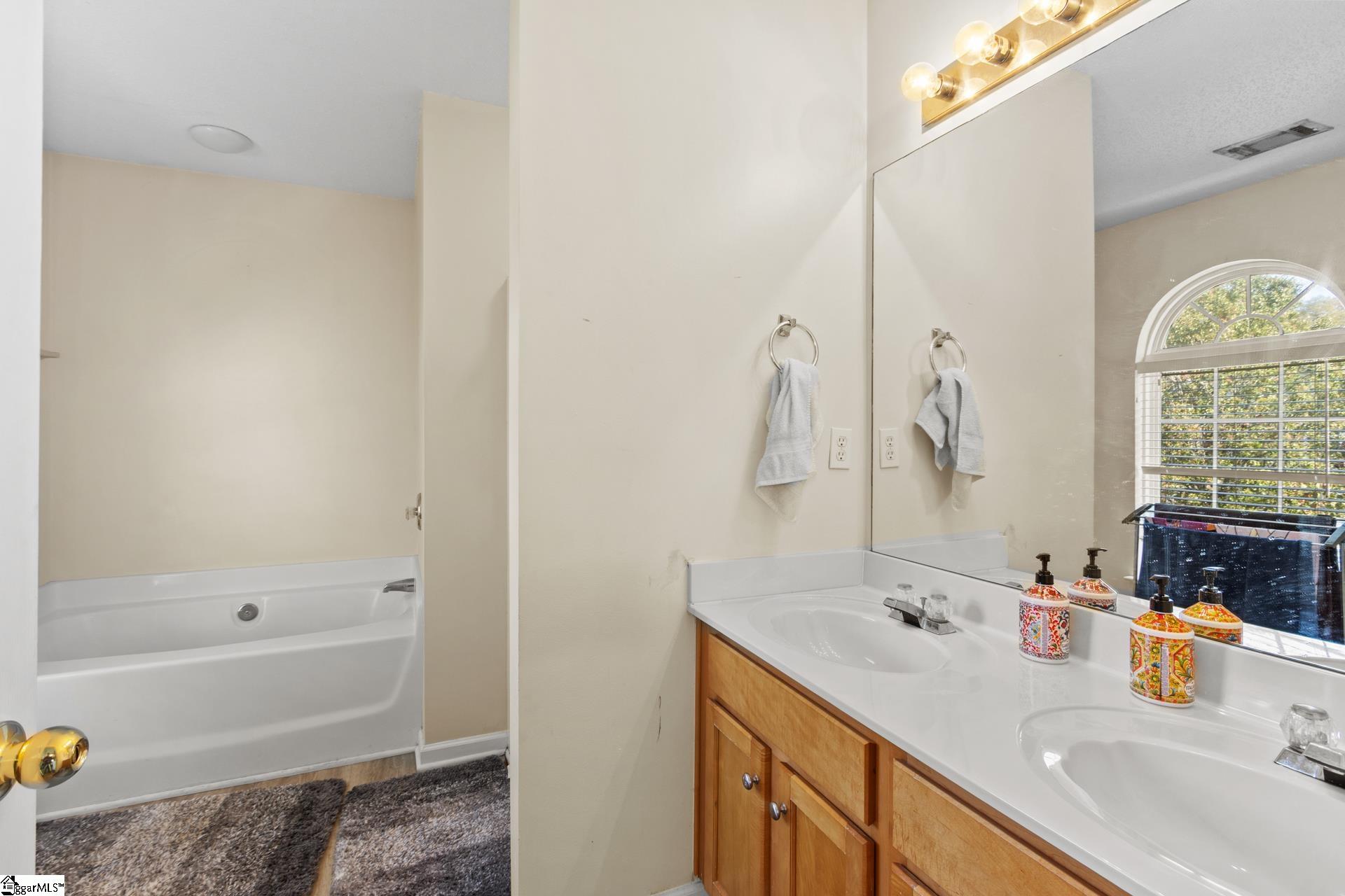 8 Sunfield Court Greer, SC 29650 - Photo 21 of 46