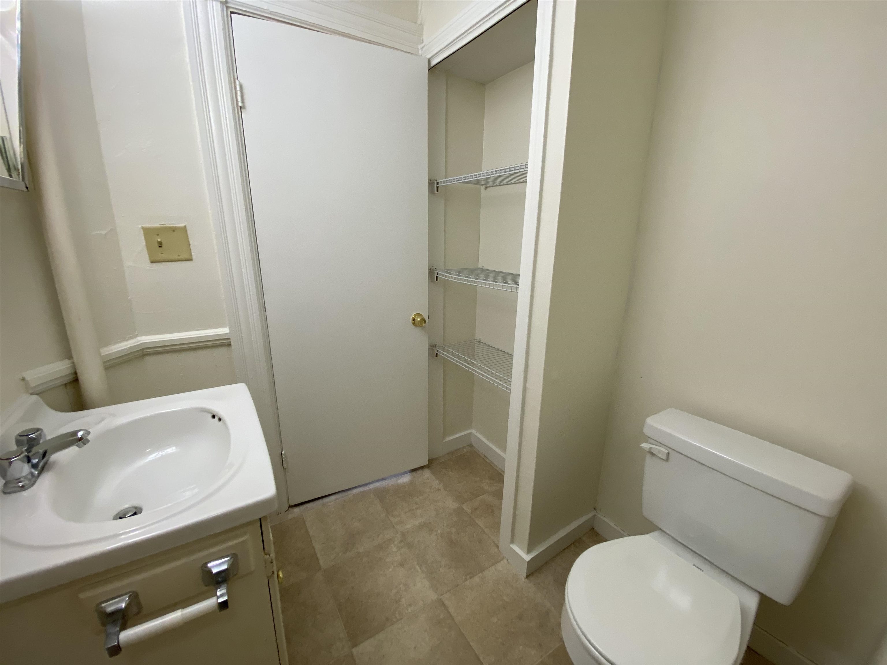 93 Second Street, Unit 1W Manchester, NH 03102 - Photo 21 of 27