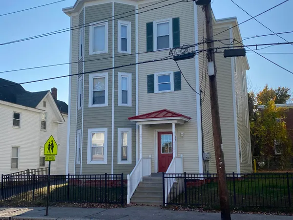 $1,628 | 93 Second Street, Unit 1W, Manchester, NH 03102