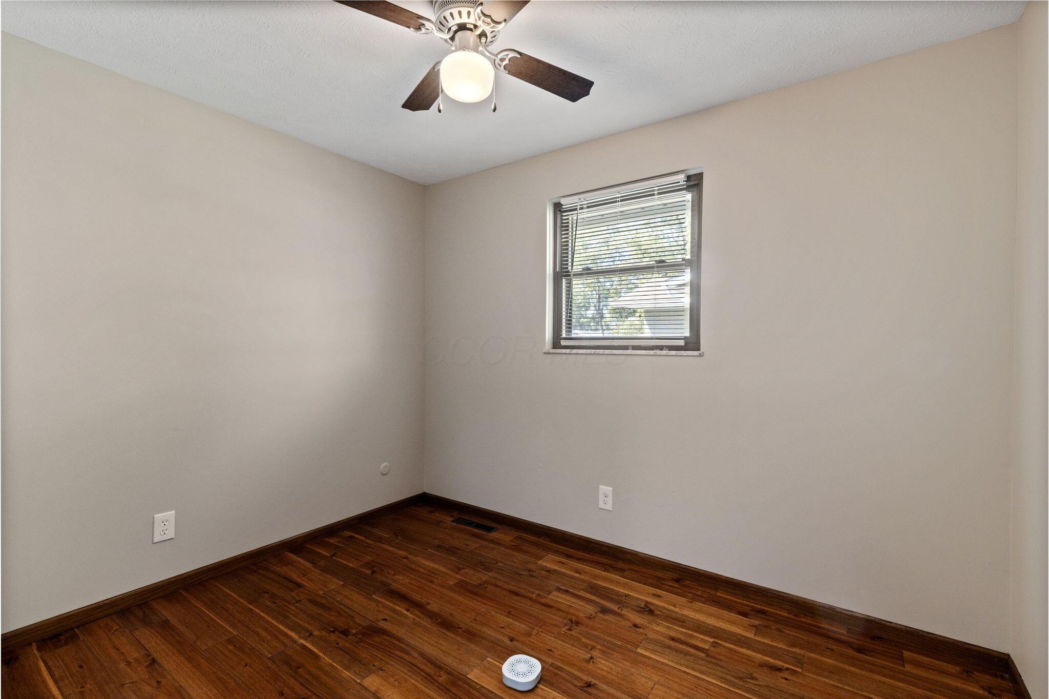 2668 Brownfield Road Columbus, OH 43232 - Photo 26 of 37 2025-9-18 2668 Brownfield Rd 073