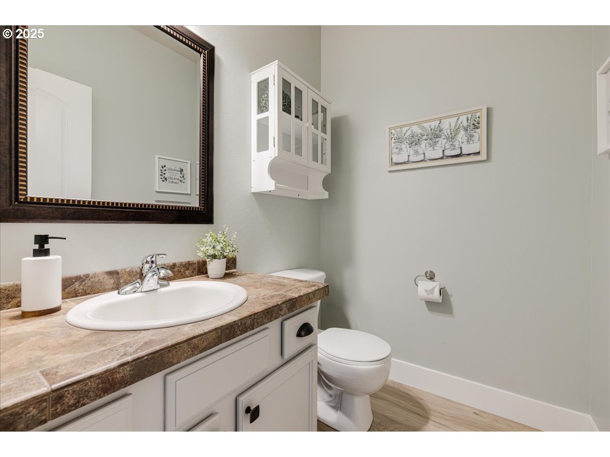 3641 Ebbets Street Forest Grove, OR 97116 - Photo 10 of 48 Gallery Image 10