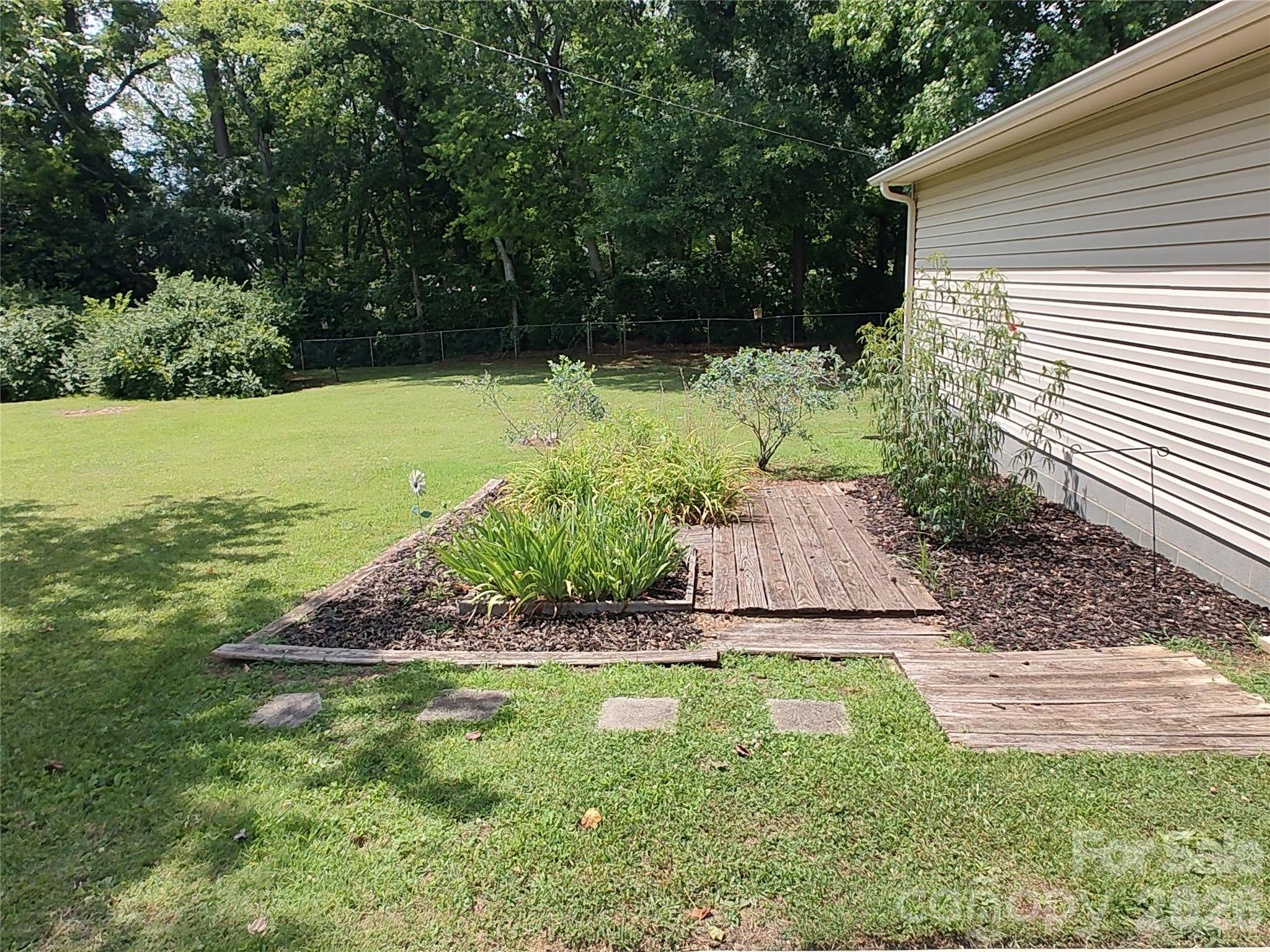 822 Rubens Road Southwest Concord, NC 28027 - Photo 4 of 5