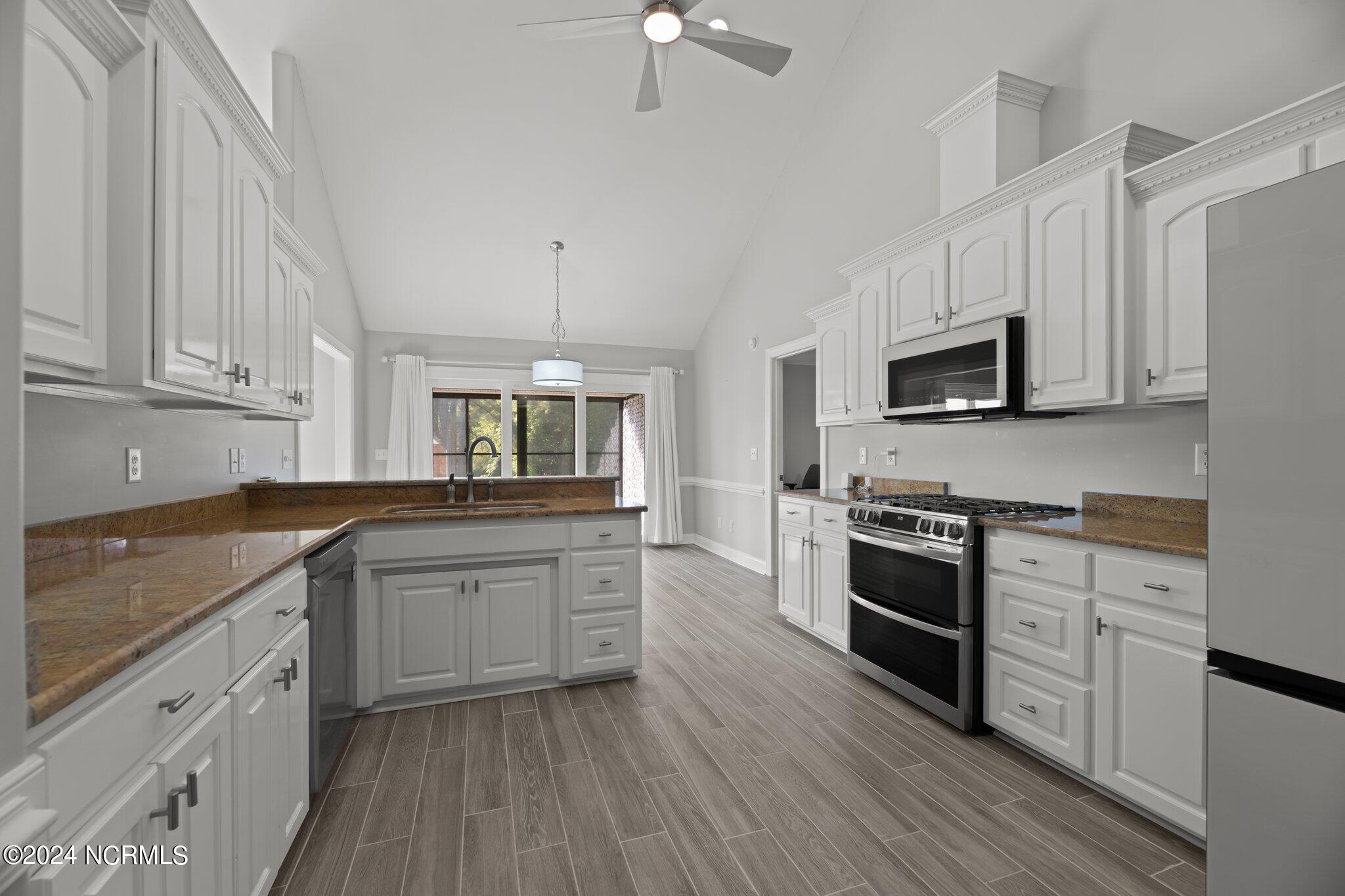 201 Mellen Road New Bern, NC 28562 - Photo 16 of 54 37-web-or-mls-DSC_8996