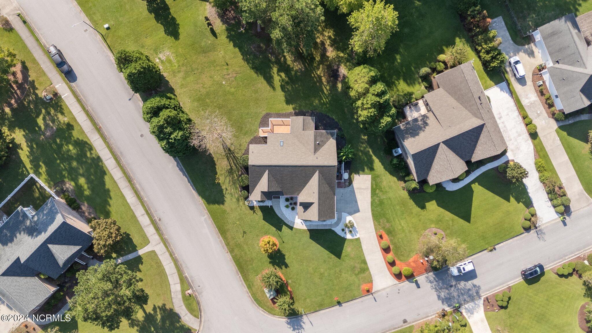 201 Mellen Road New Bern, NC 28562 - Photo 40 of 54 7-web-or-mls-DJI_20240930095224_0718_D