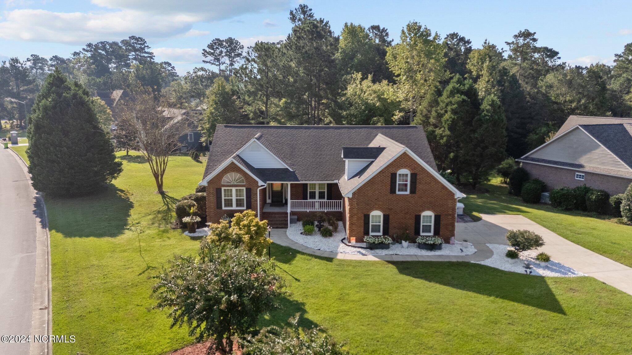 201 Mellen Road New Bern, NC 28562 - Photo 47 of 54 2-web-or-mls-DJI_20240930095002_0713_D