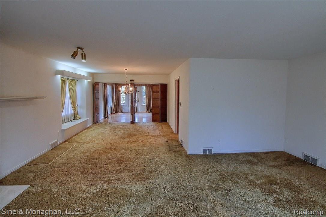 Great_Room_3rd_View.jpg