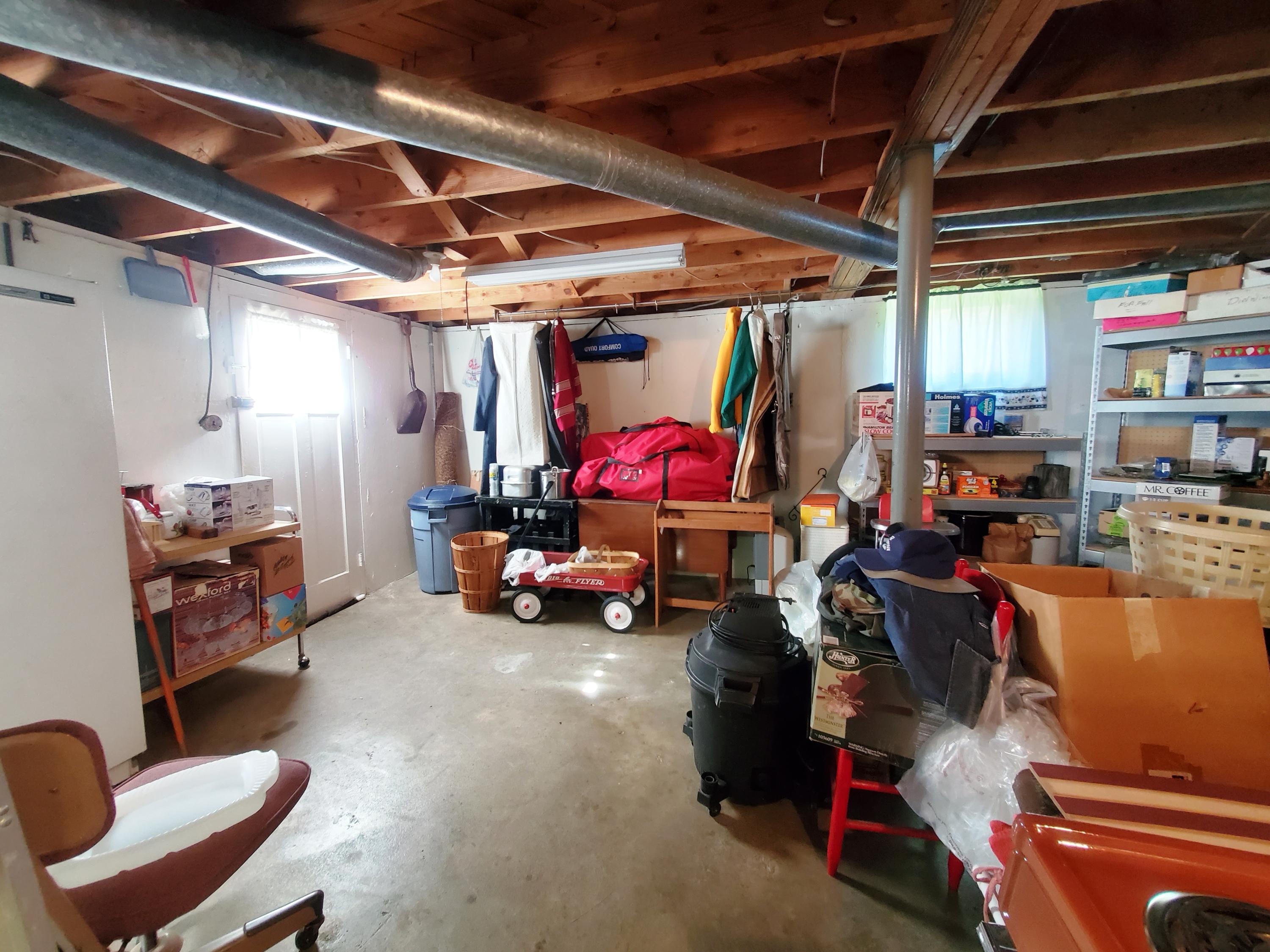 10105 Jeters Chapel Road Vinton, VA 24179 - Photo 16 of 20 Basement