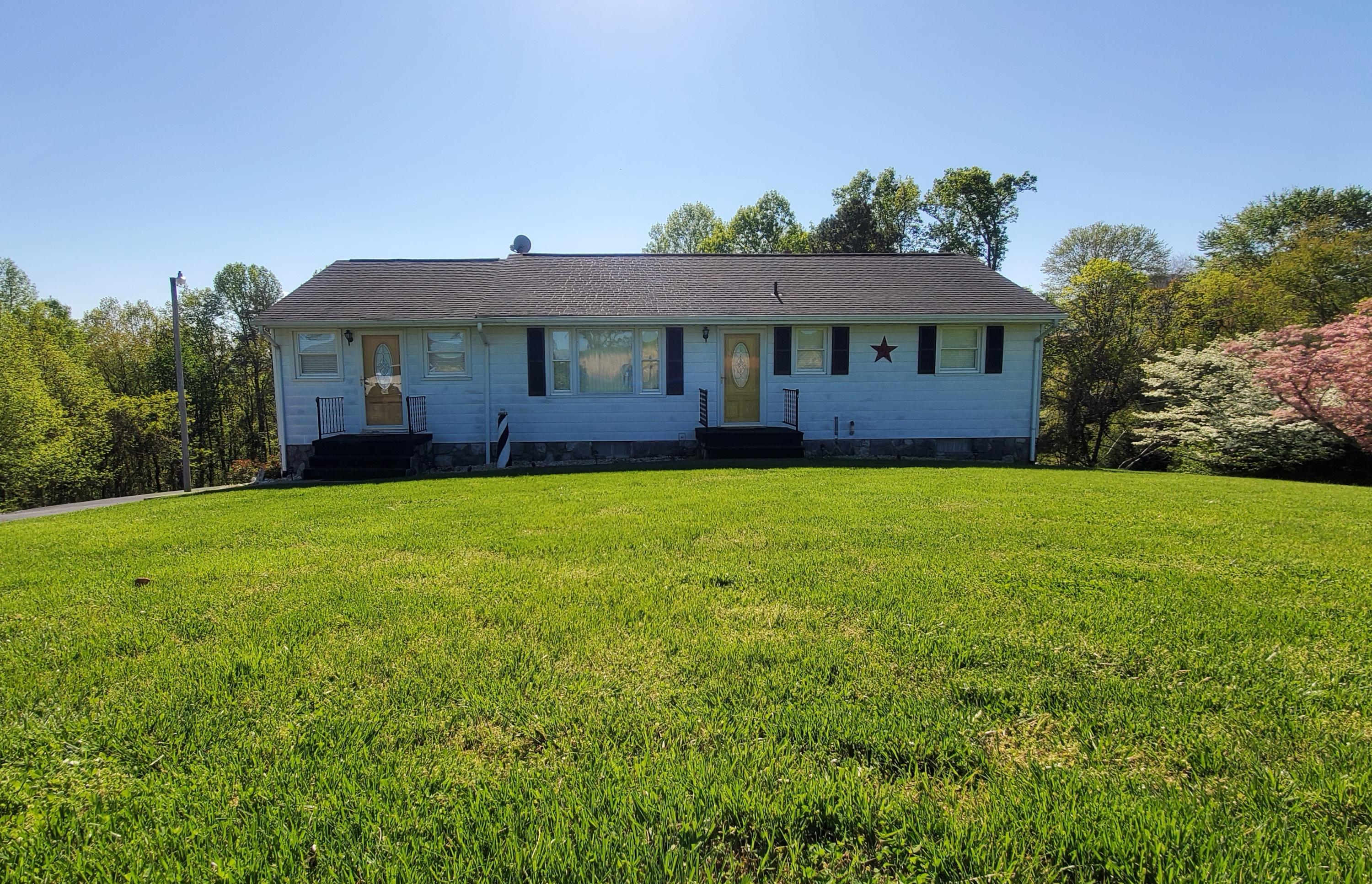 10105 Jeters Chapel Road Vinton, VA 24179 - Photo 20 of 20 Front