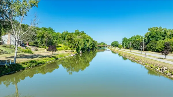 $449,900 | 14 Port Meadow Trail, Perinton, NY 14450