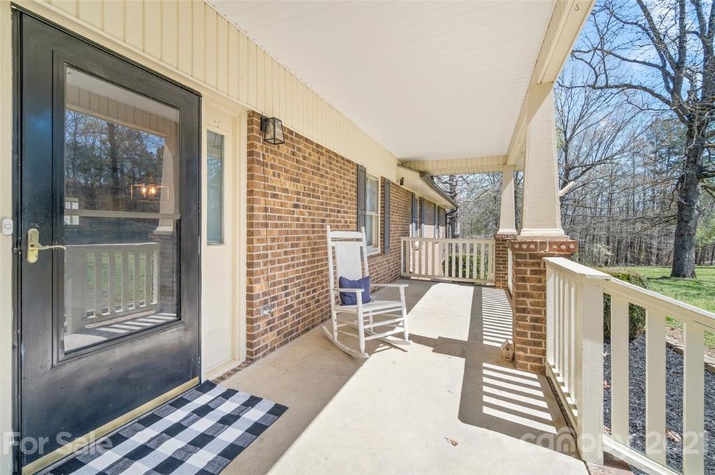 6739 Kluttz Road Concord, NC 28025 - Photo 3 of 35 Gallery Image 3