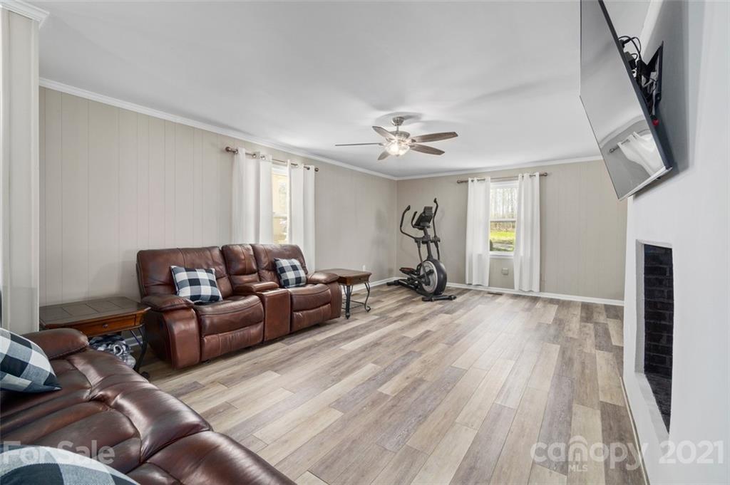 6739 Kluttz Road Concord, NC 28025 - Photo 4 of 35 Gallery Image 4