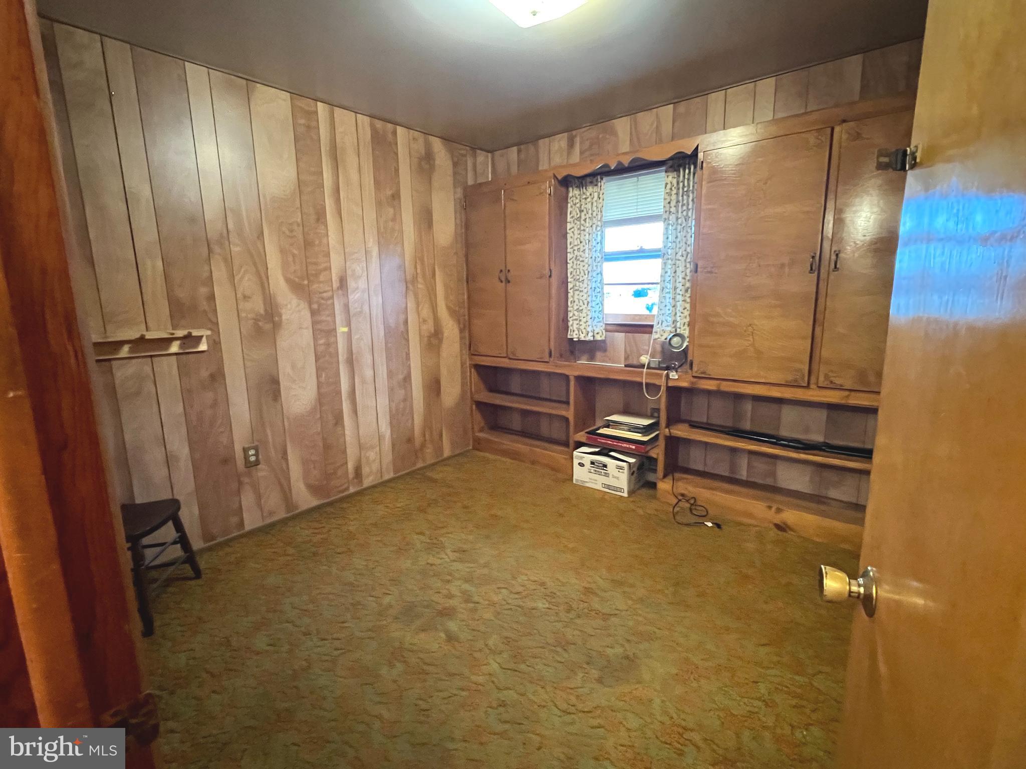 18619 Wagaman Road Hagerstown, MD 21740 - Photo 20 of 32 3 of 3 bedrooms