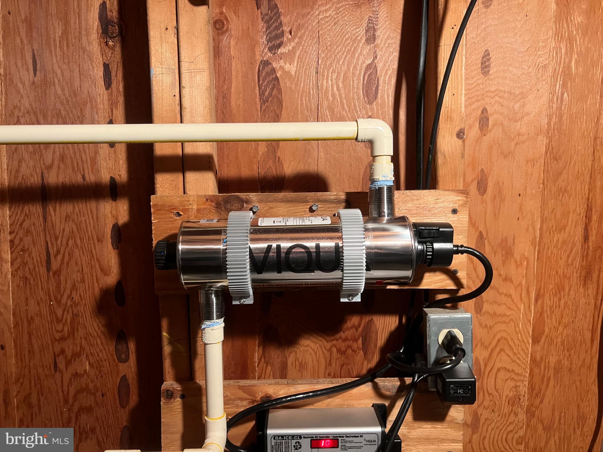 18619 Wagaman Road Hagerstown, MD 21740 - Photo 31 of 32 UV light for well water