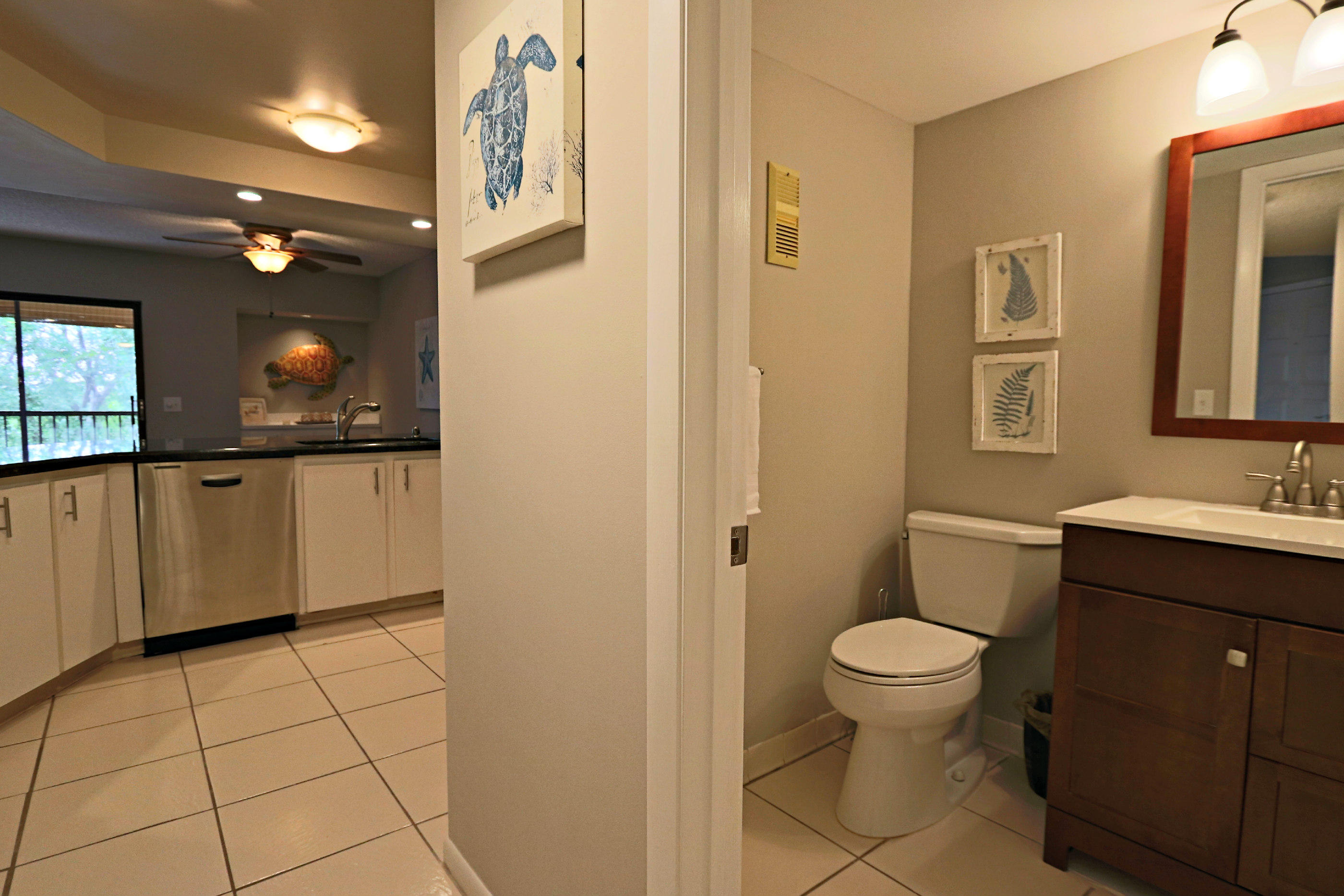 1605 Highway 1, Unit E402 Jupiter, FL 33477 - Photo 14 of 34 Half Bath