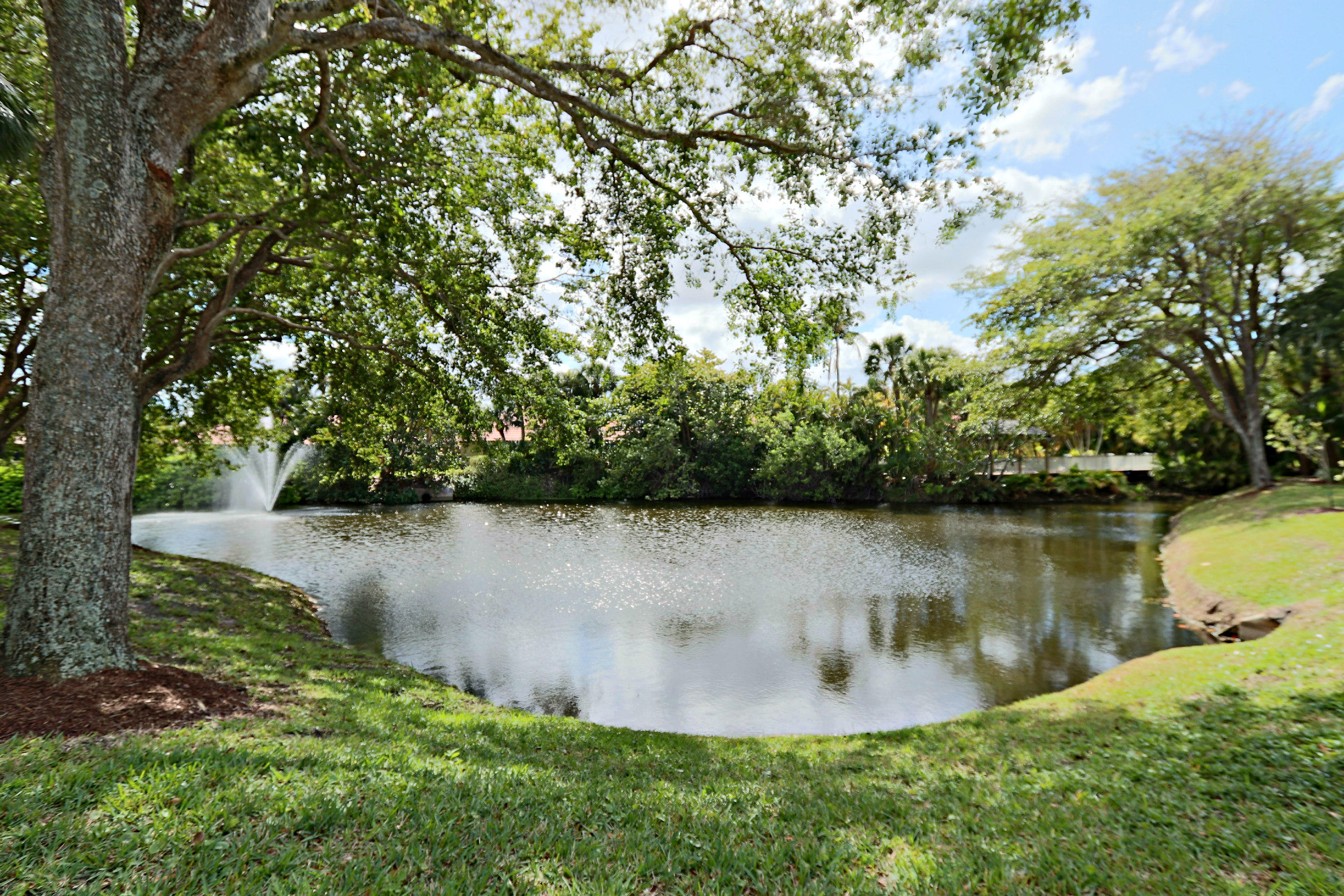 1605 Highway 1, Unit E402 Jupiter, FL 33477 - Photo 26 of 34 Searise Lagoon