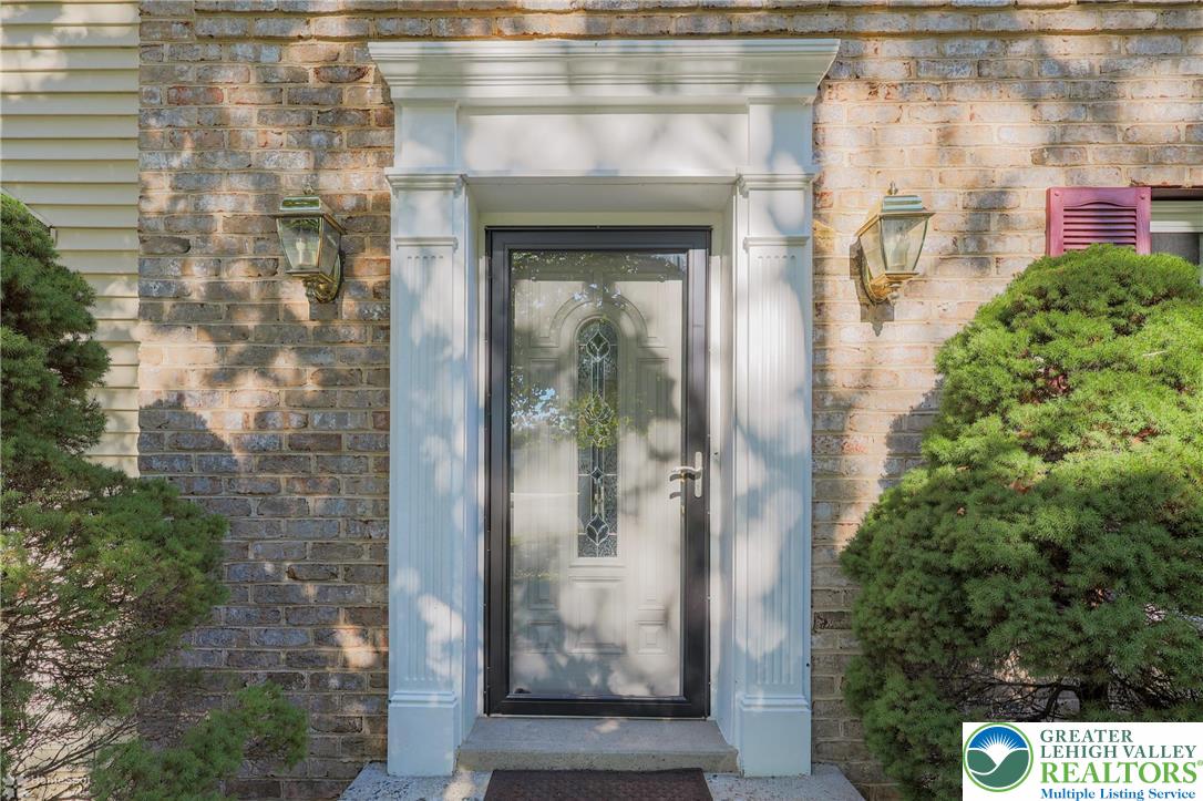 3657 Gramercy Place Bethlehem, PA 18020 - Photo 4 of 86