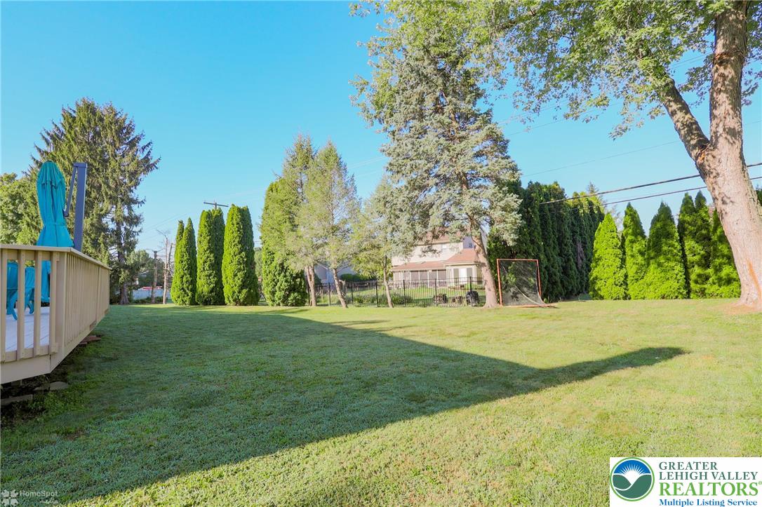 3657 Gramercy Place Bethlehem, PA 18020 - Photo 86 of 86 a view of a backyard