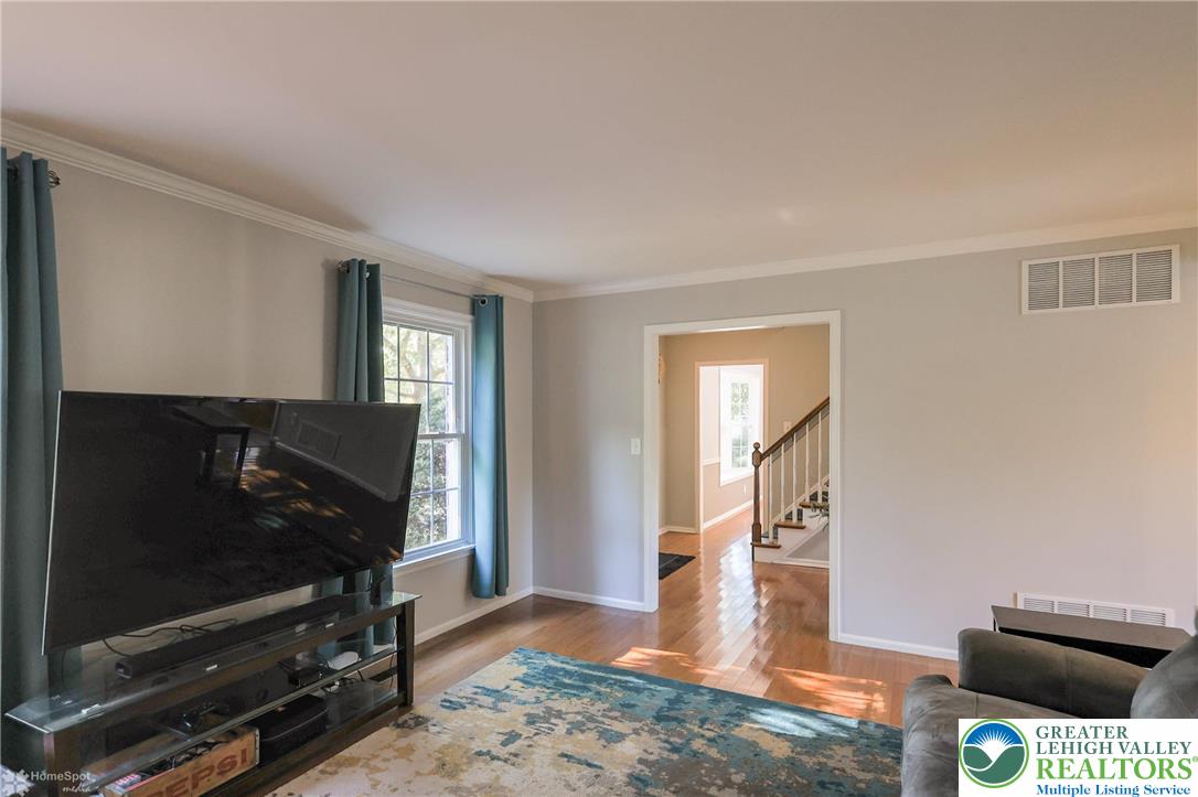 3657 Gramercy Place Bethlehem, PA 18020 - Photo 10 of 86