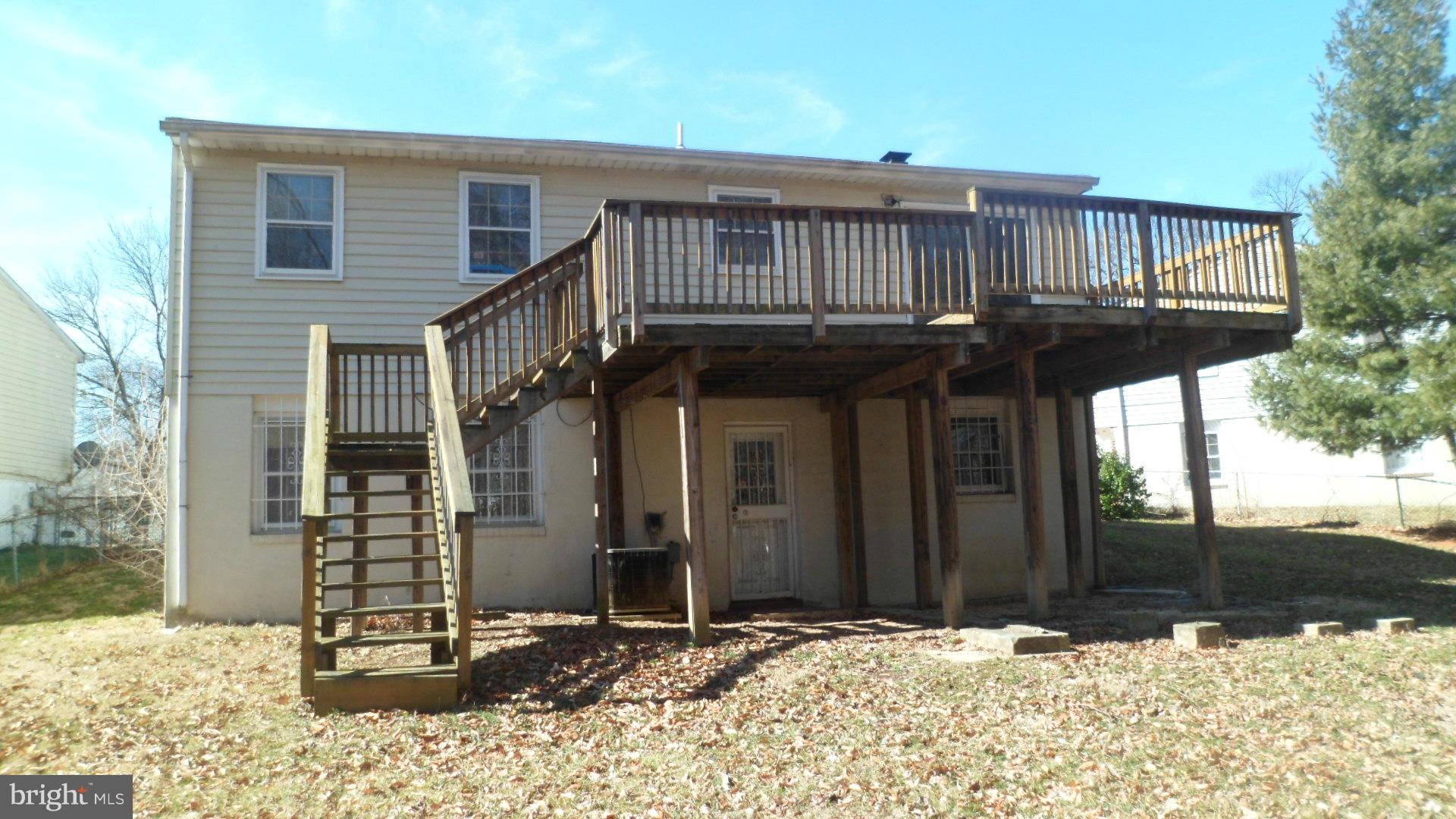 2002 Ode Road District Heights, MD 20747 - Photo 17 of 18 Exterior (Rear)