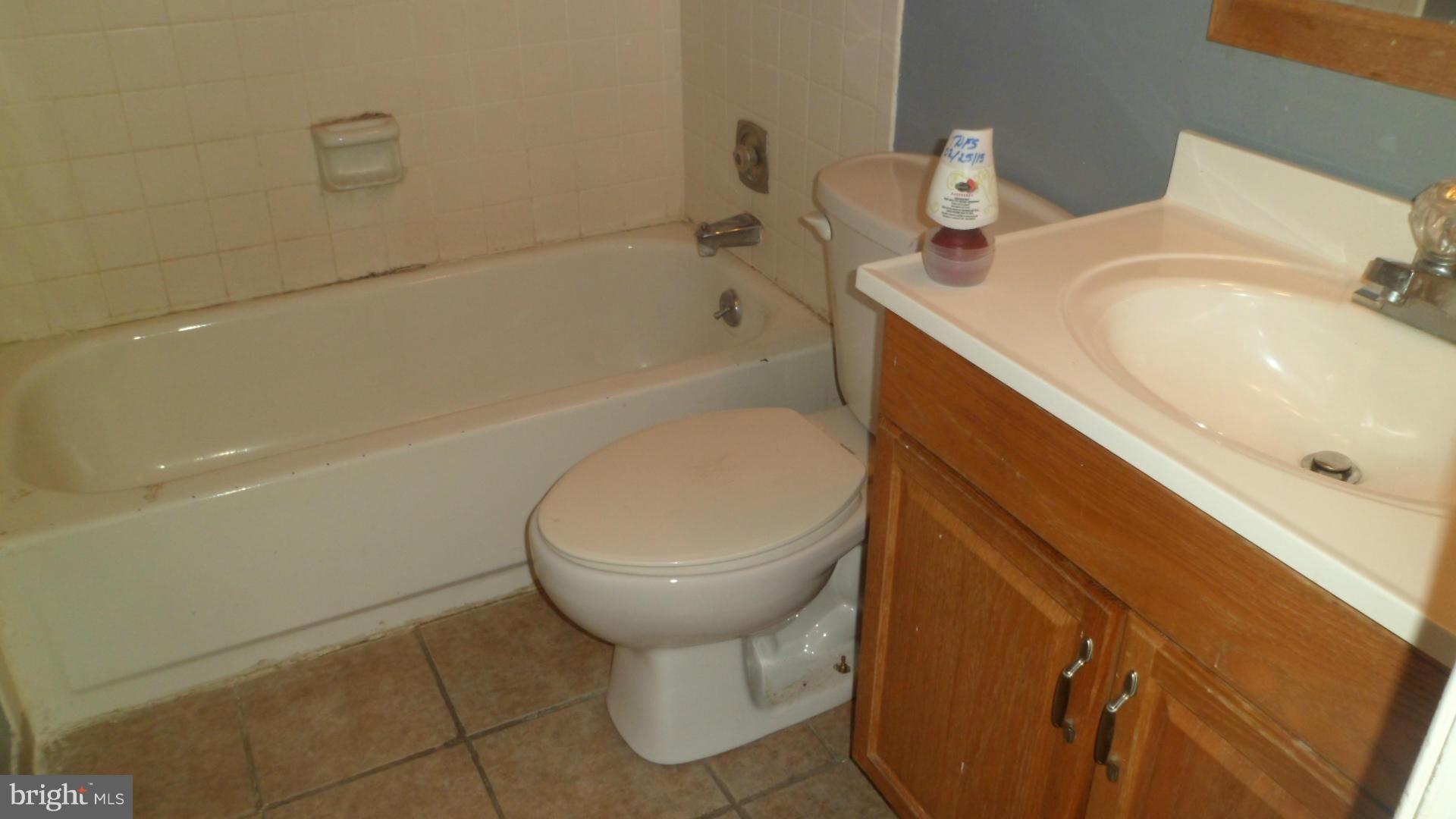 2002 Ode Road District Heights, MD 20747 - Photo 10 of 18 Bath 2