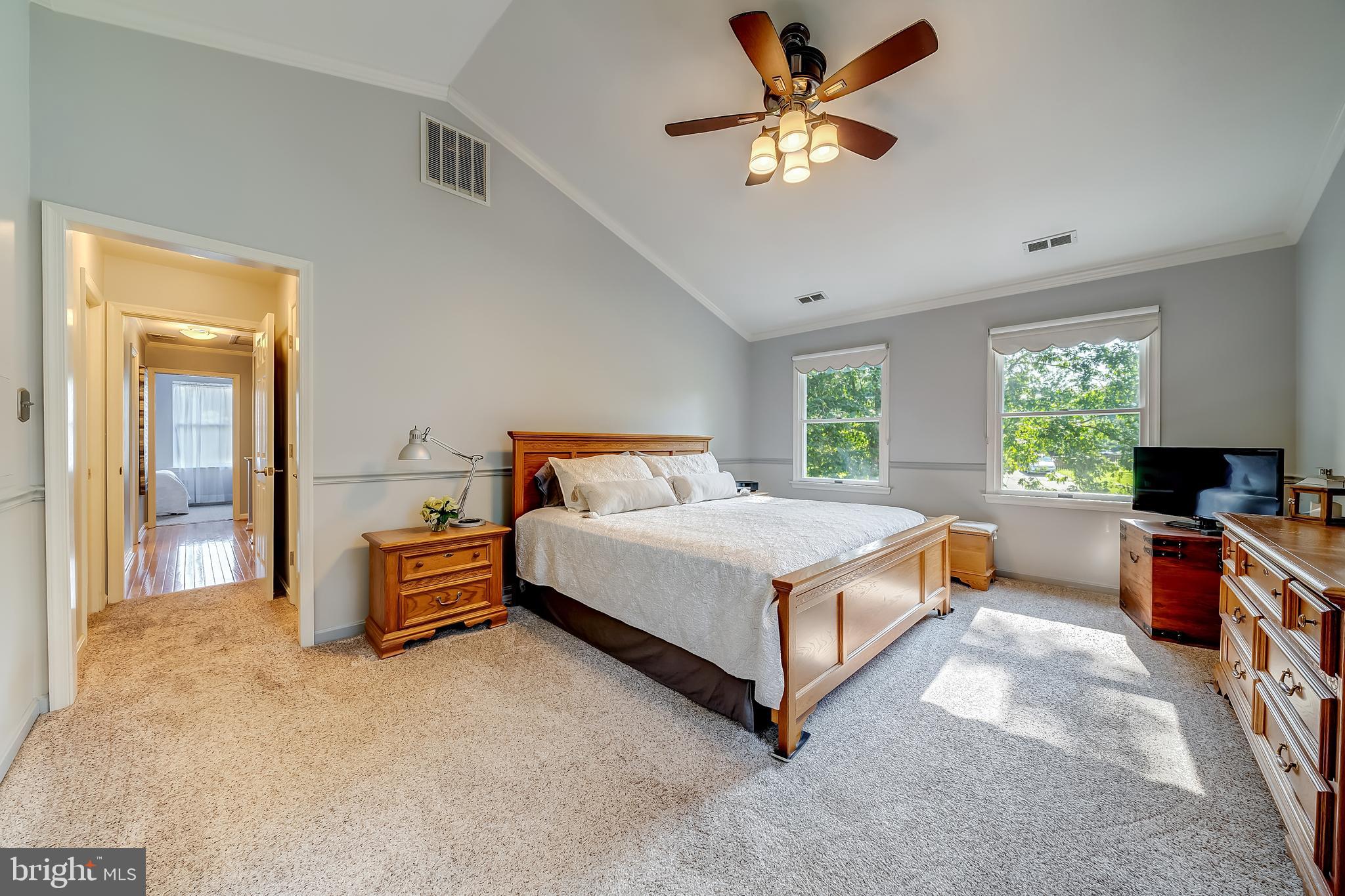 15220 Elk Run Road Chantilly, VA 20151 - Photo 20 of 83 Gallery Image 20