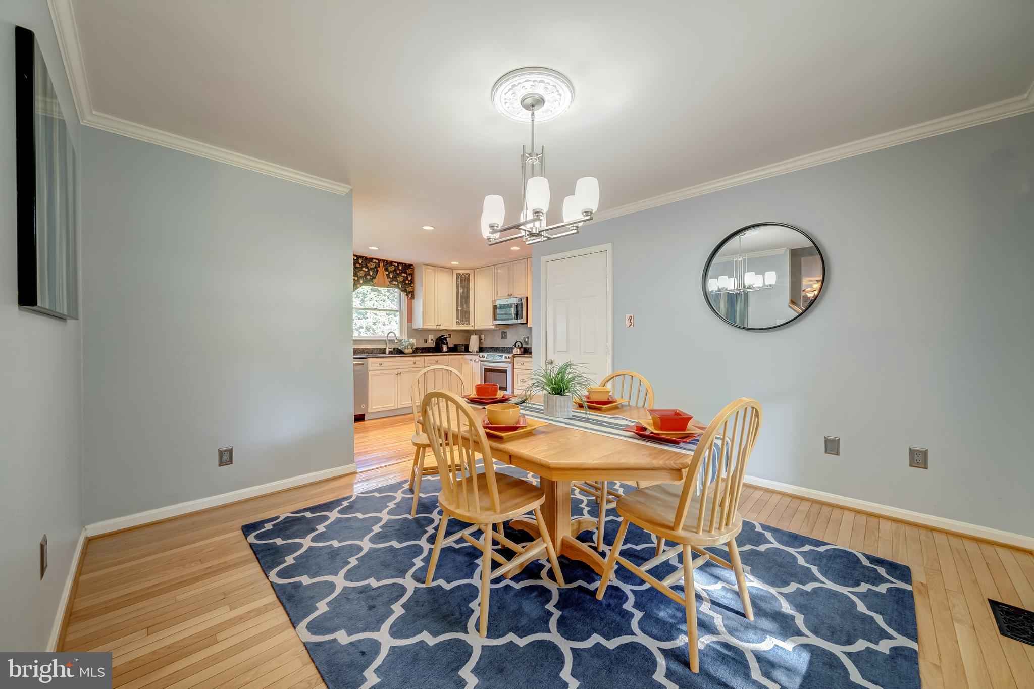 15220 Elk Run Road Chantilly, VA 20151 - Photo 10 of 83 Gallery Image 10