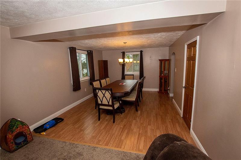 912 Glass Run Road Pittsburgh, PA 15236 - Photo 4 of 22 Gallery Image 4