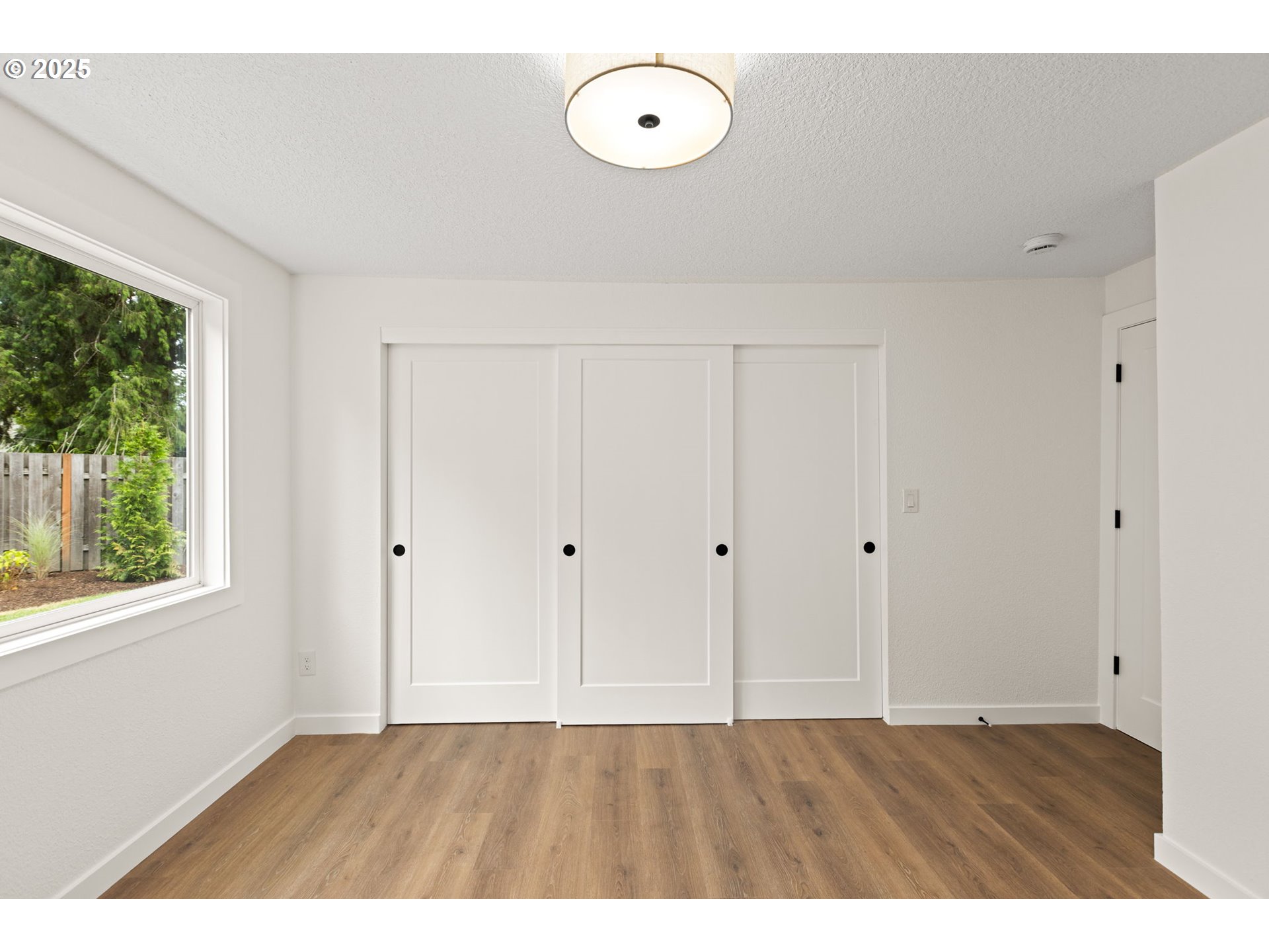 3825 Southwest Huber Street Portland, OR 97219 - Photo 25 of 48 Gallery Image 25