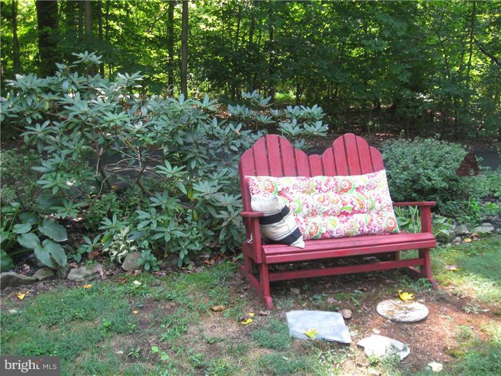 683 Limekiln Road Doylestown, PA 18901 - Photo 15 of 17 Front Yard
