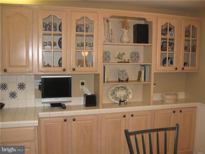 683 Limekiln Road Doylestown, PA 18901 - Photo 8 of 17 Kitchen