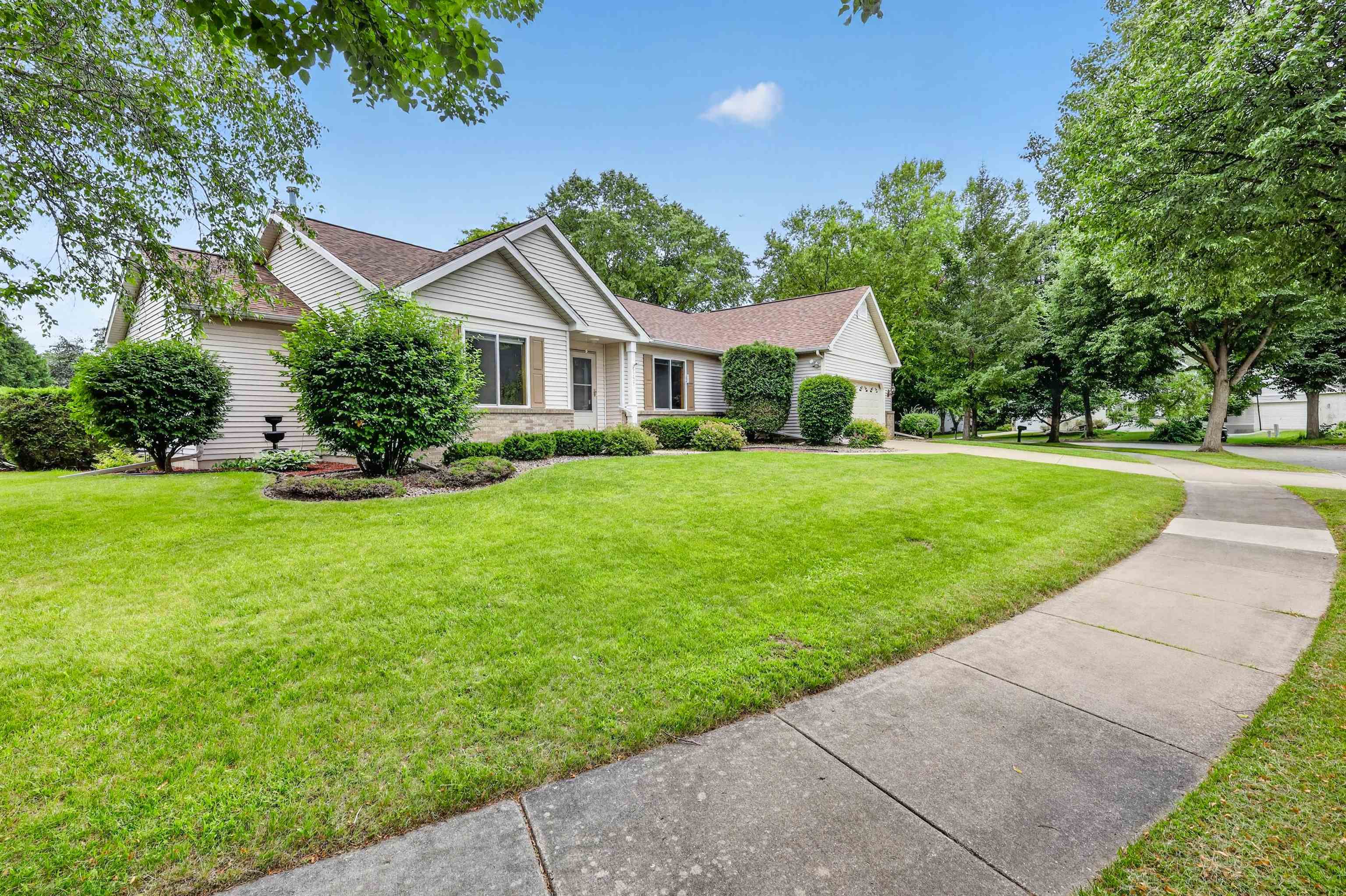 5237 Summer Ridge Drive Madison, WI 53704 - Photo 37 of 46