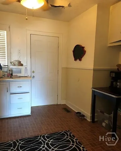 $1,250 | 396 Pinecrest Drive, Unit A, Athens, GA 30605