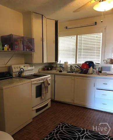 $1,250 | 396 Pinecrest Drive, Unit A, Athens, GA 30605