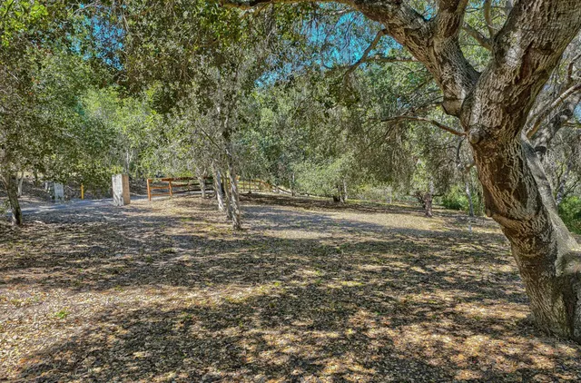 $325,000 | 27765 Mesa Del Toro Road, Salinas, CA 93908