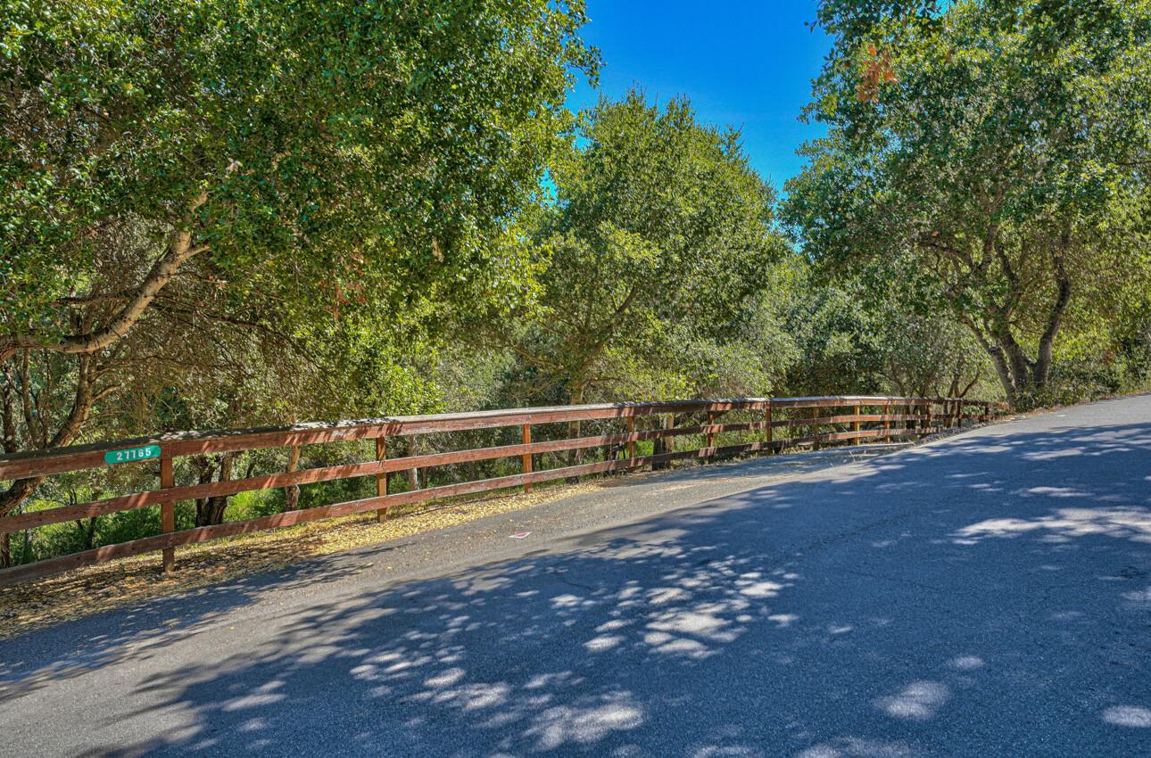27765 Mesa Del Toro Road Salinas, CA 93908 - Photo 3 of 12 a view of a yard with wooden fence