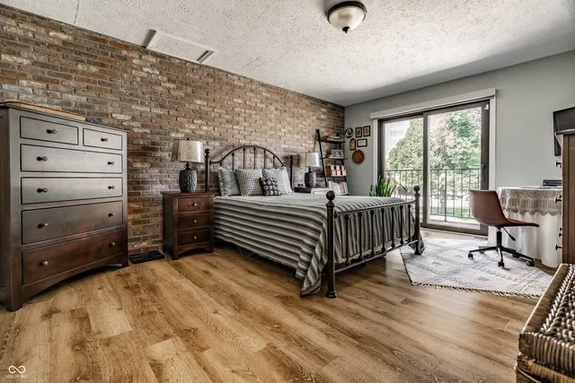 $365,000 | 315 East St Clair Street, Indianapolis, IN 46202