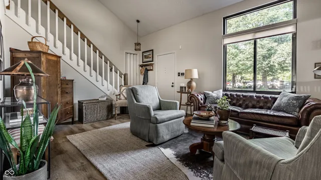 $365,000 | 315 East St Clair Street, Indianapolis, IN 46202