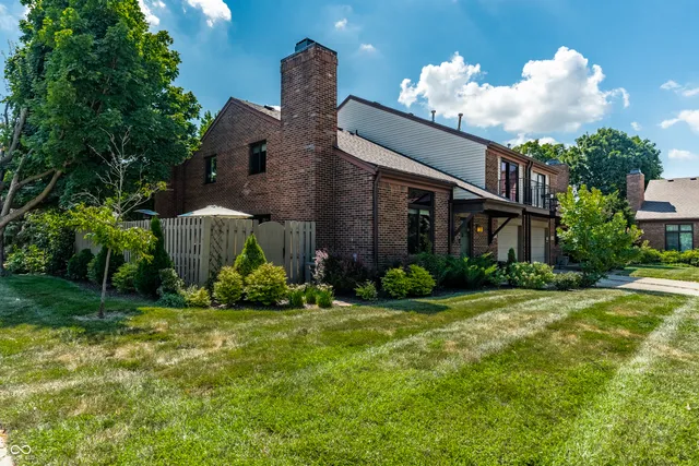 $365,000 | 315 East St Clair Street, Indianapolis, IN 46202