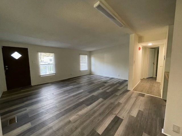 111 Plott Drive Brunswick, GA 31523 - Photo 8 of 10