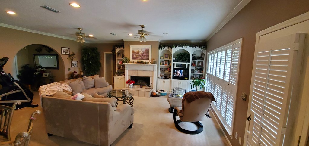 337 Middleton Road Dothan, AL 36301 - Photo 8 of 29 Grand Room with Plantation Shutters