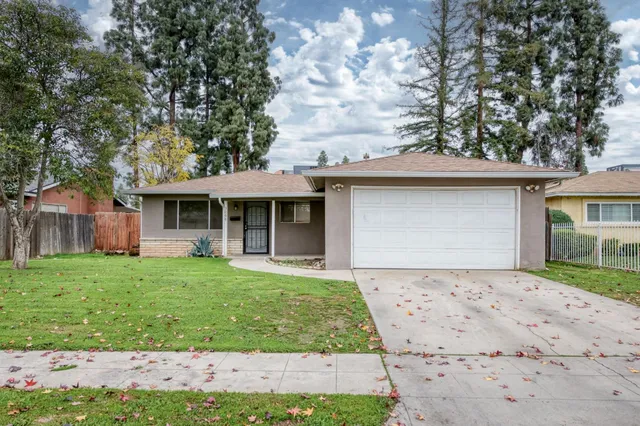 $330,000 | 3068 West Fairmont Avenue, Fresno, CA 93722