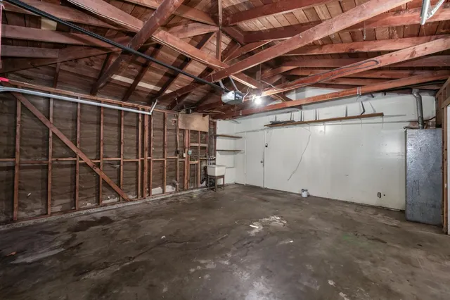 $330,000 | 3068 West Fairmont Avenue, Fresno, CA 93722