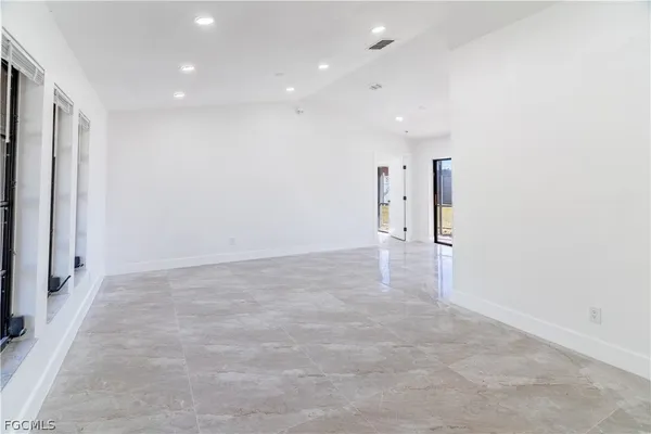 $2,200 | 720 Chavers Street, Lehigh Acres, FL 33974